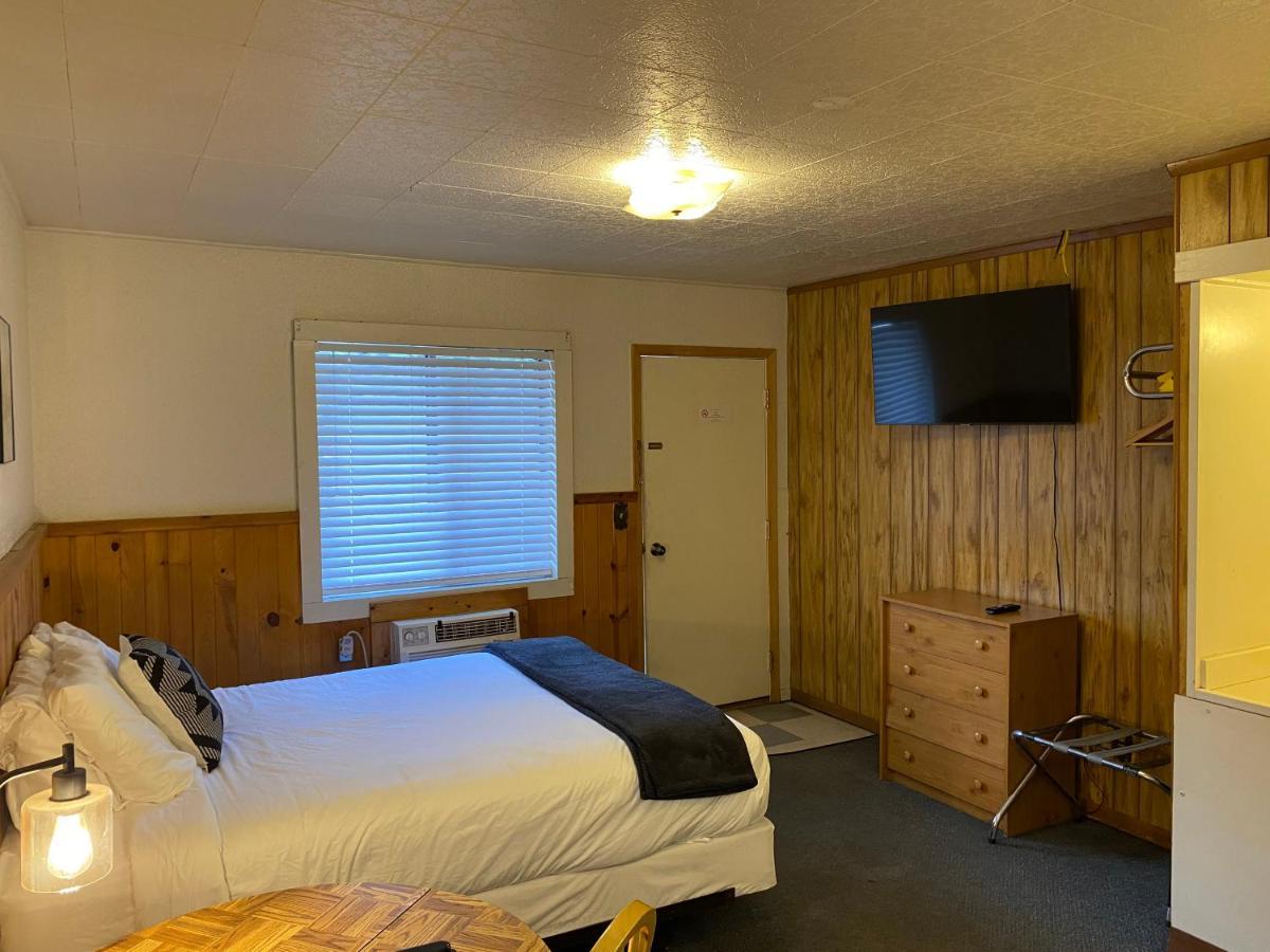 Columbia Point Resort Kettle Falls Exterior foto