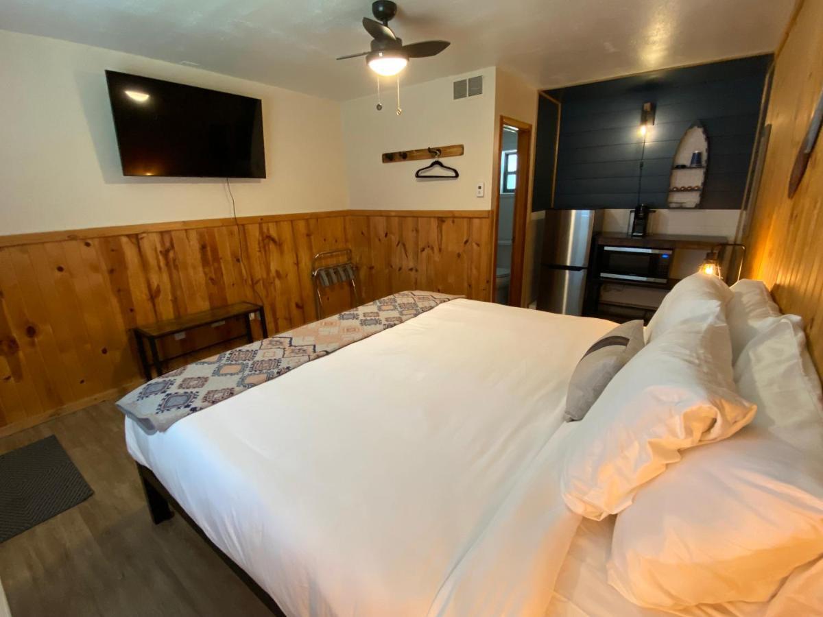 Columbia Point Resort Kettle Falls Exterior foto